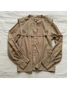 Axes Femme Tan button up blouse with large collar and floral embroidery